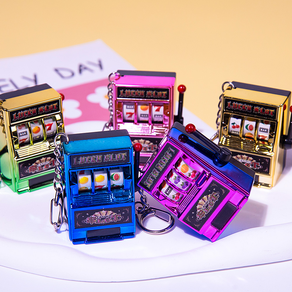 Retro Gaming Keychain - Portable Mini Fruit Slot Keychains Pendant