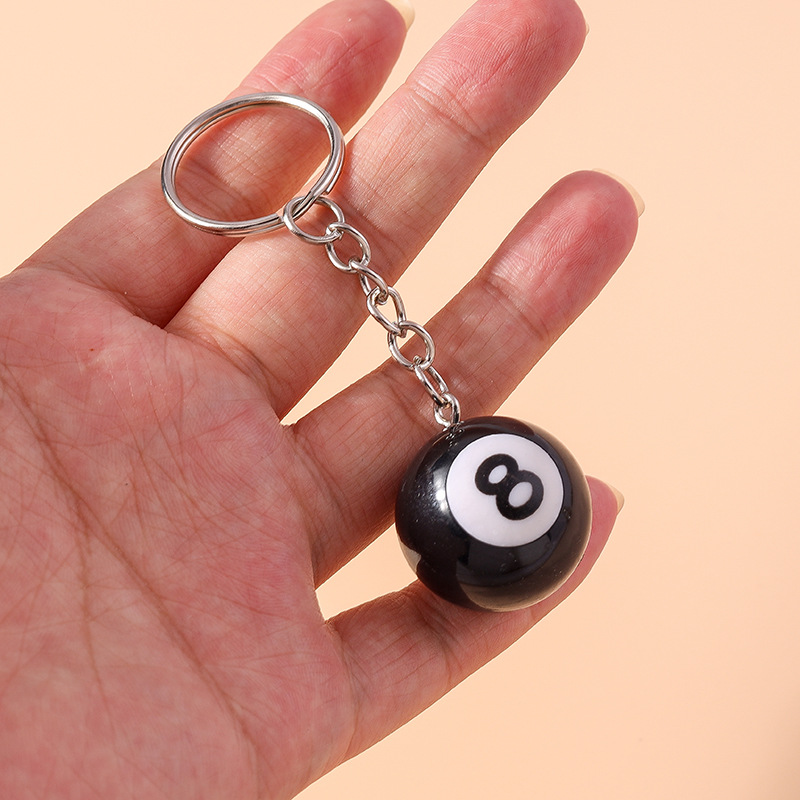 3D Black No 8 Billiard Keychai - Retro Gaming Keychain recensie en prijs